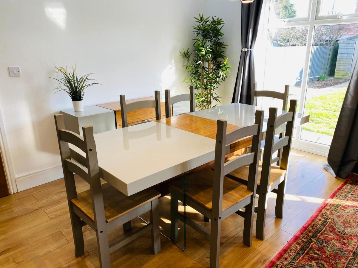 Mayors House Ideal For Groups & Business Villa Peterborough Kültér fotó